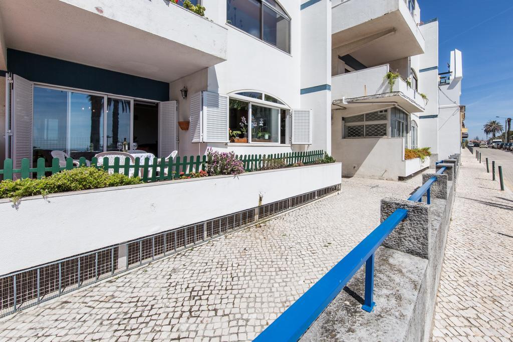 "Homeysuite" In Estoril Beach Apartment Exterior photo